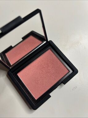 Nars blush in deep throat